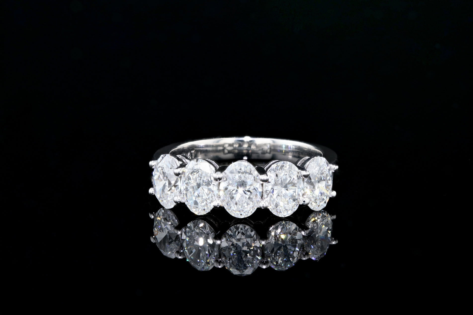 Five Stone Round Brilliant Cut Diamond Ring – With Clarity